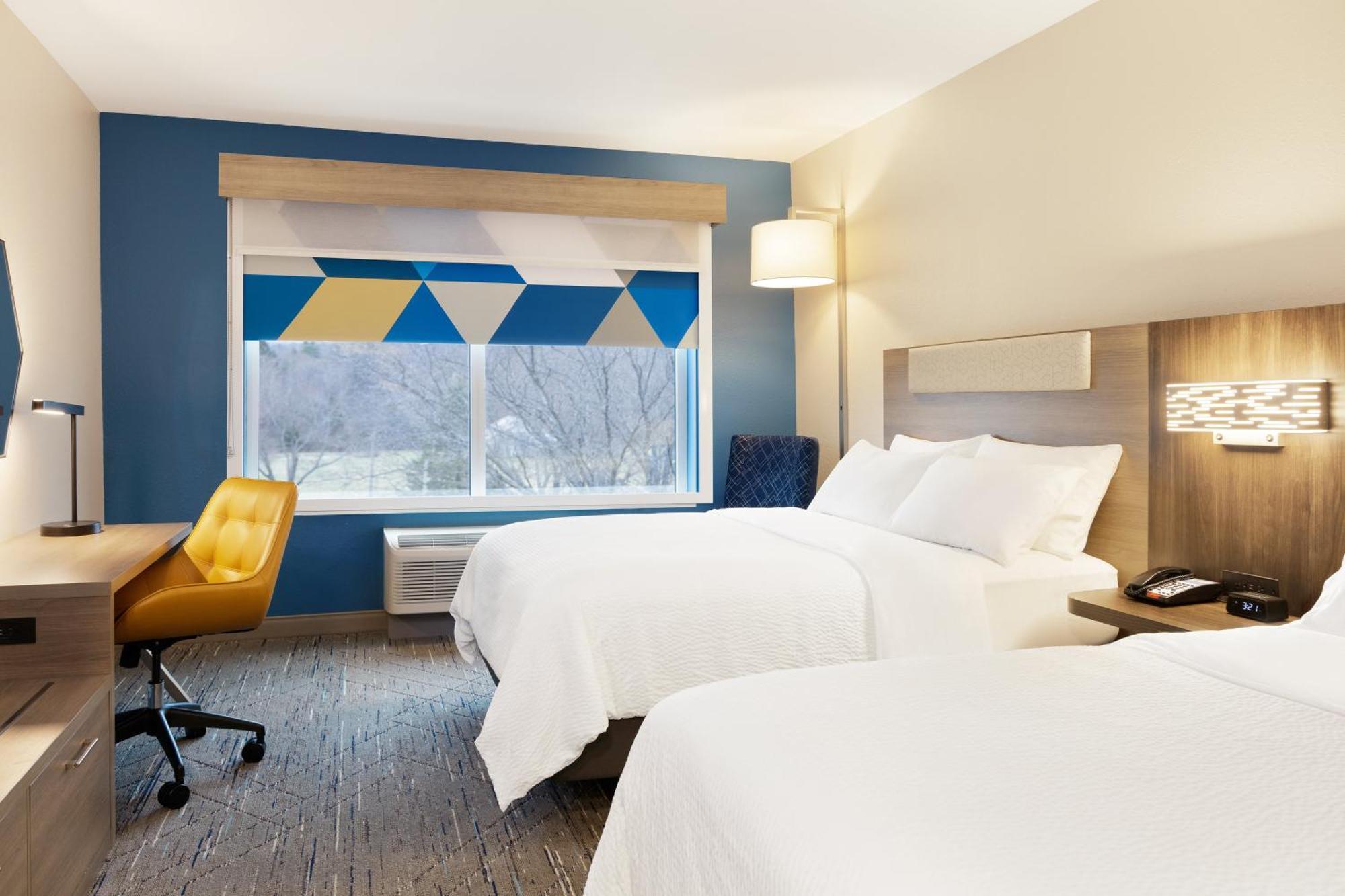 Holiday Inn Express Hotel & Suites Cocoa Beach By Ihg Exterior foto